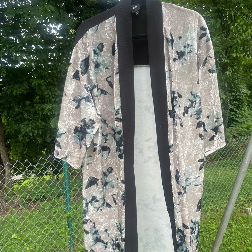 Velvet Kimono Duster - Picture 4 of 4